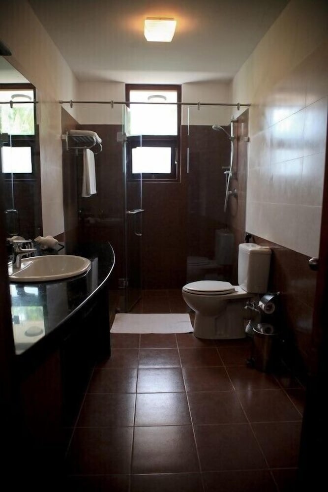 Фото Lavendish Okrin Hotel