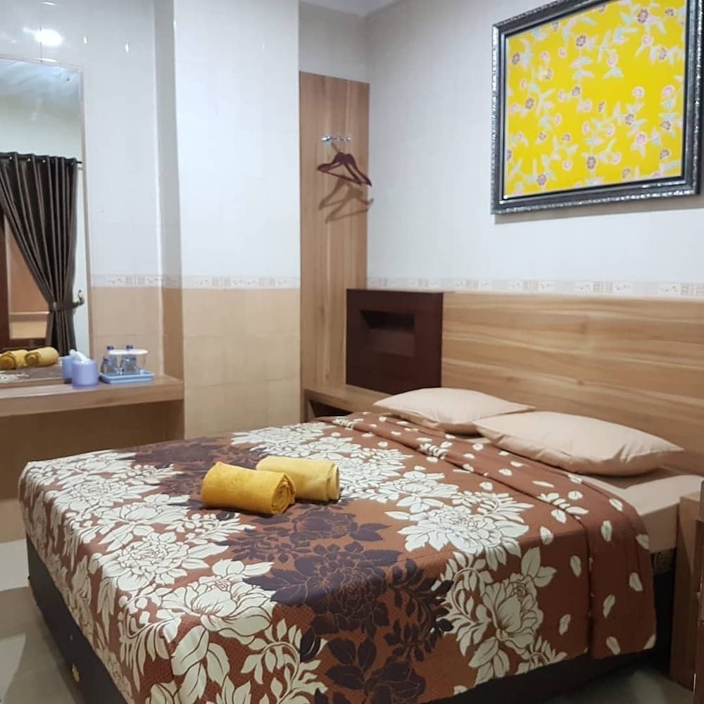 Фото Hotel Kristina