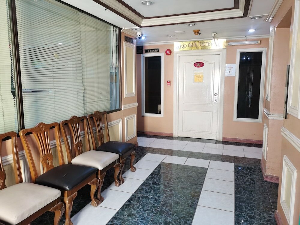Фото Metro Park Hotel Cebu City