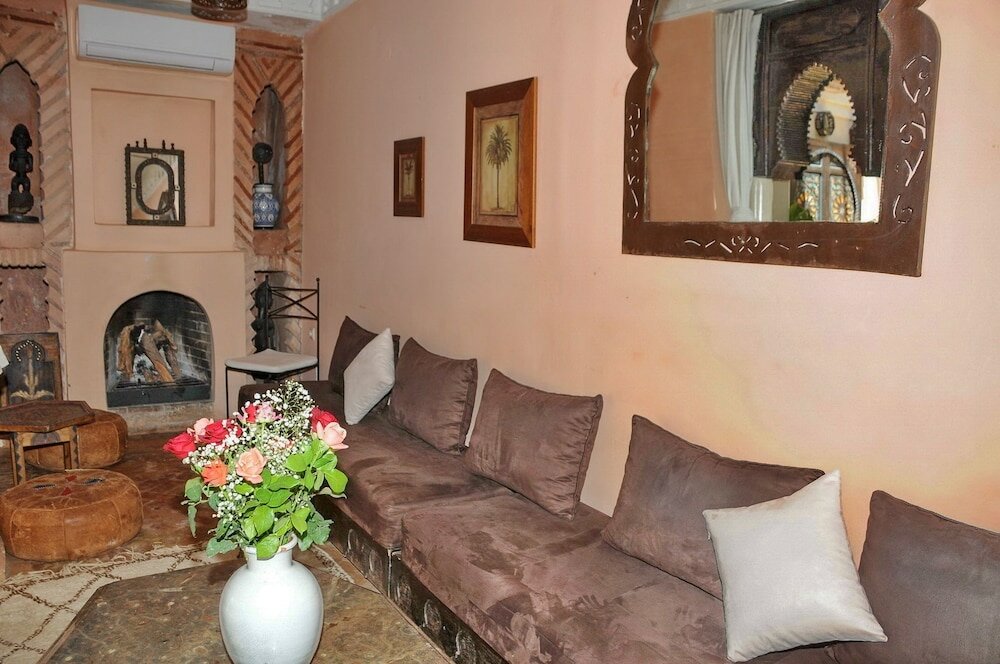 Фото Riad Haraka