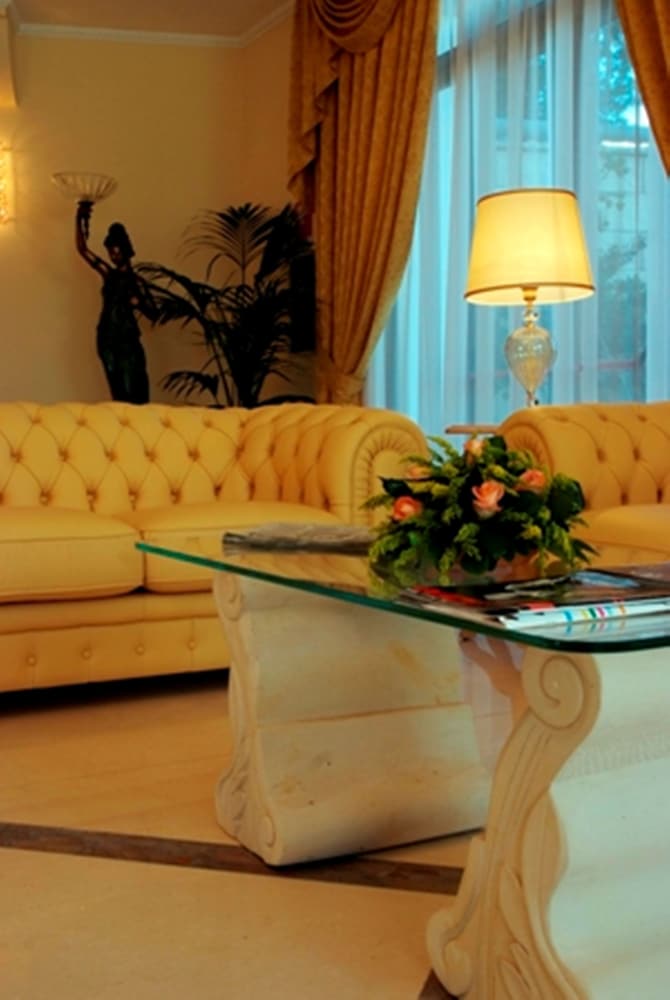 Фото Albatres Palace Hotel