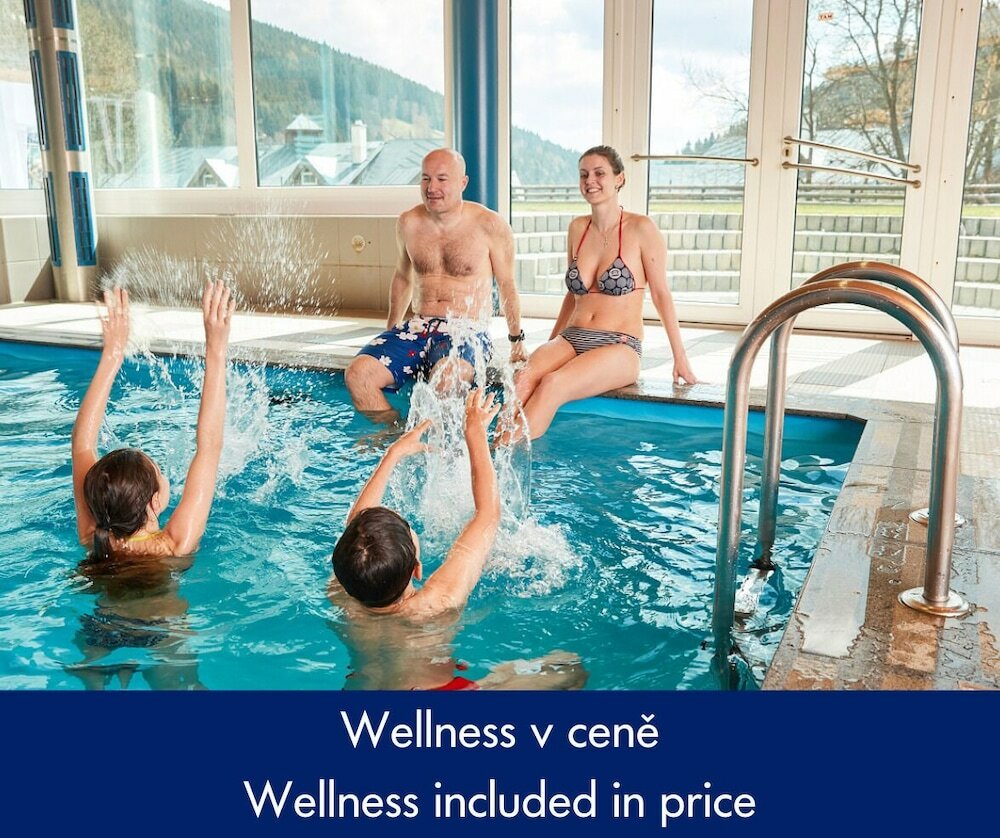 Фото Hotel Horizont