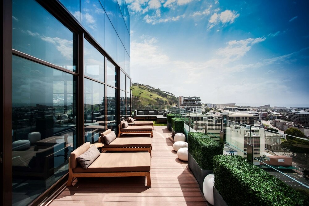 Фото SunSquare Cape Town City Bowl Hotel