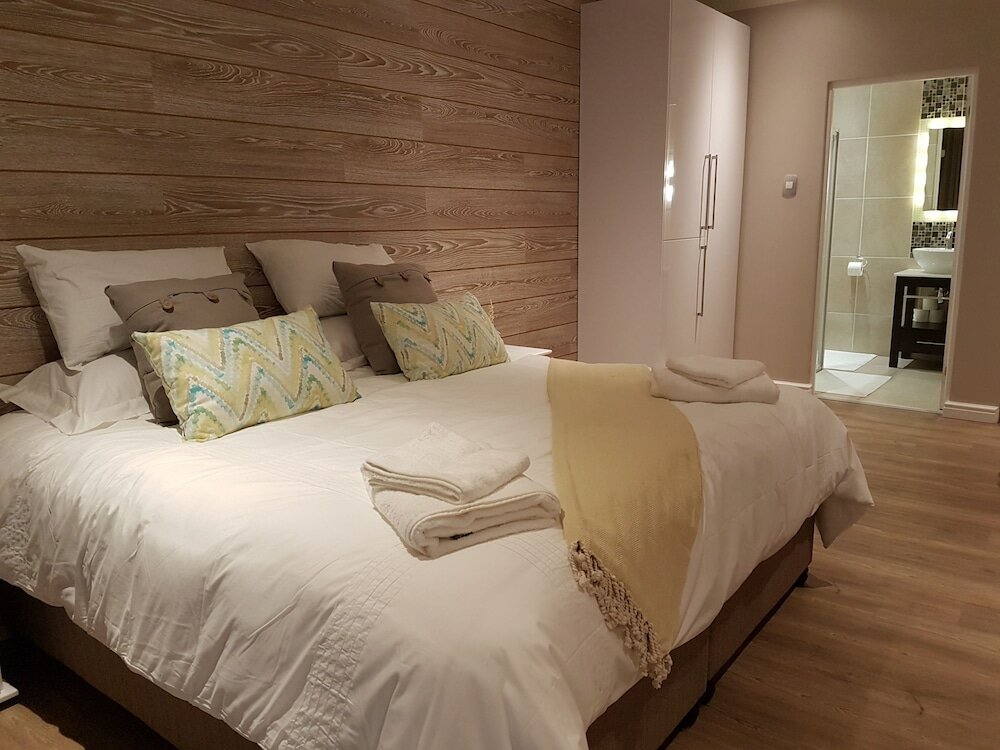 Фото Riverview Guesthouse