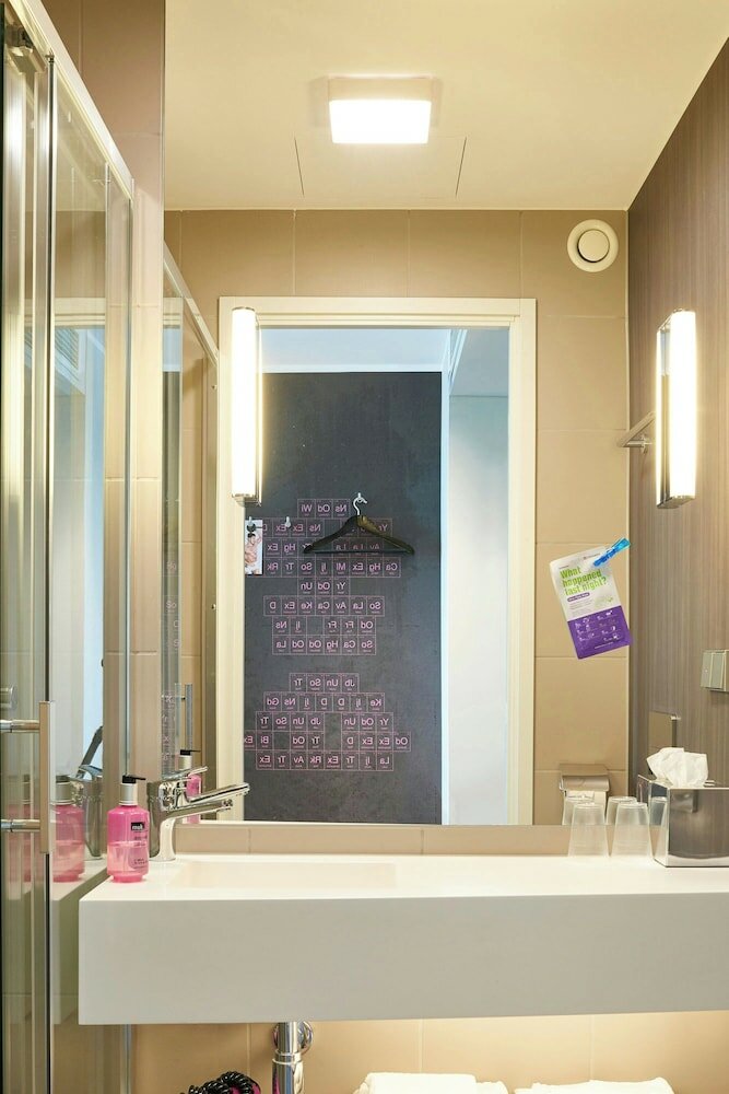 Фото Moxy Milan Linate Airport