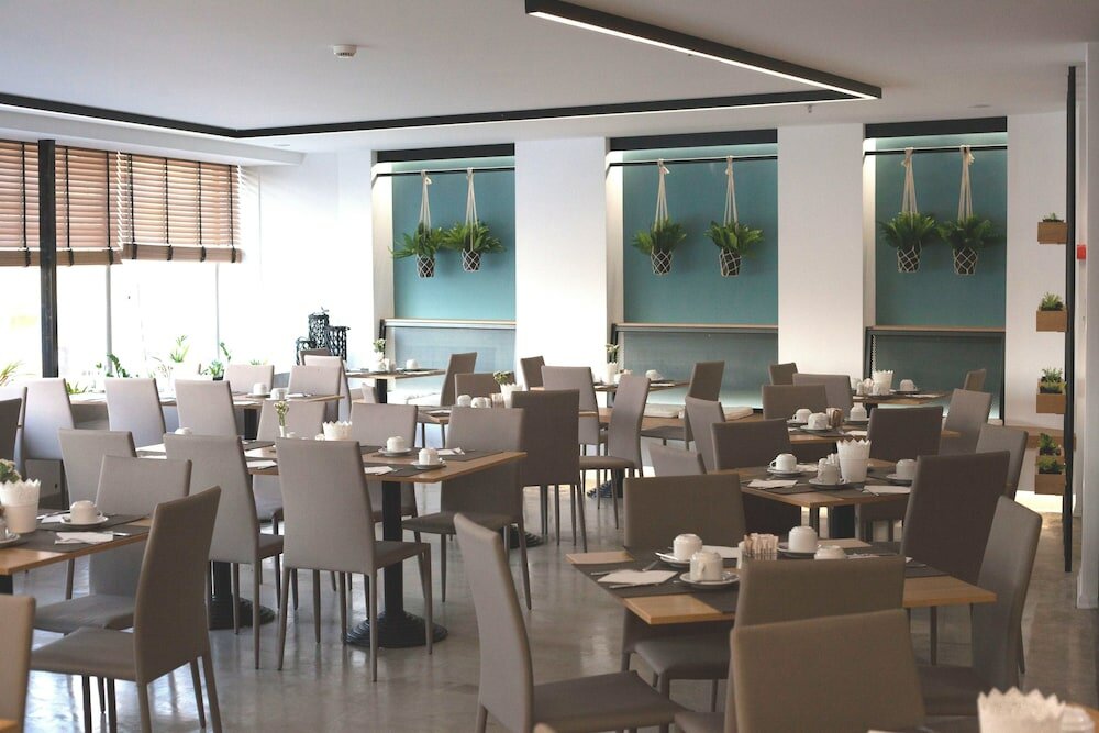 Фото Capsis Astoria Hotel