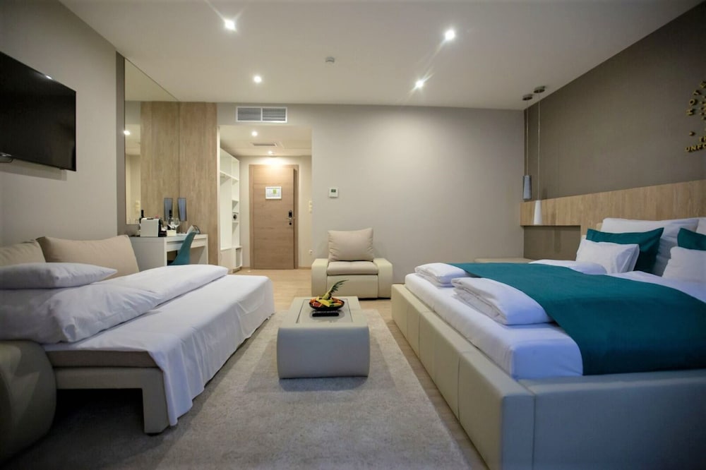 Фото The Hotel Unforgettable - Hotel Tiliana