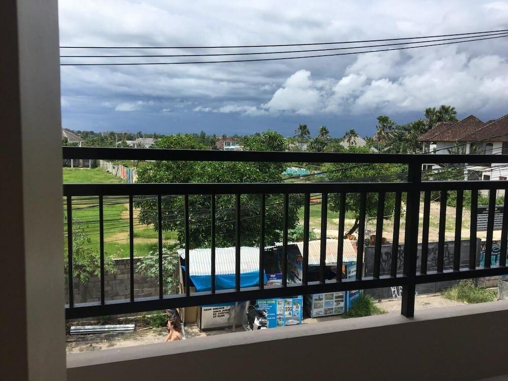 Фото Repag Wayan Canggu Hostel