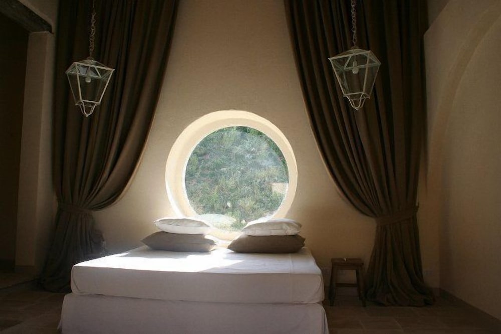 Фото Castello Camemi