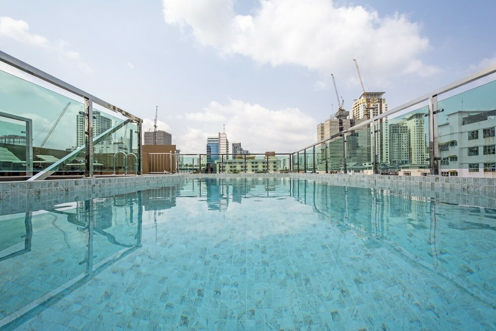 Фото Hyde Park Hotel Bangkok