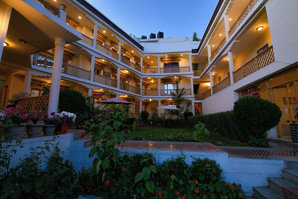 Фото Hotel Ladakh Inn