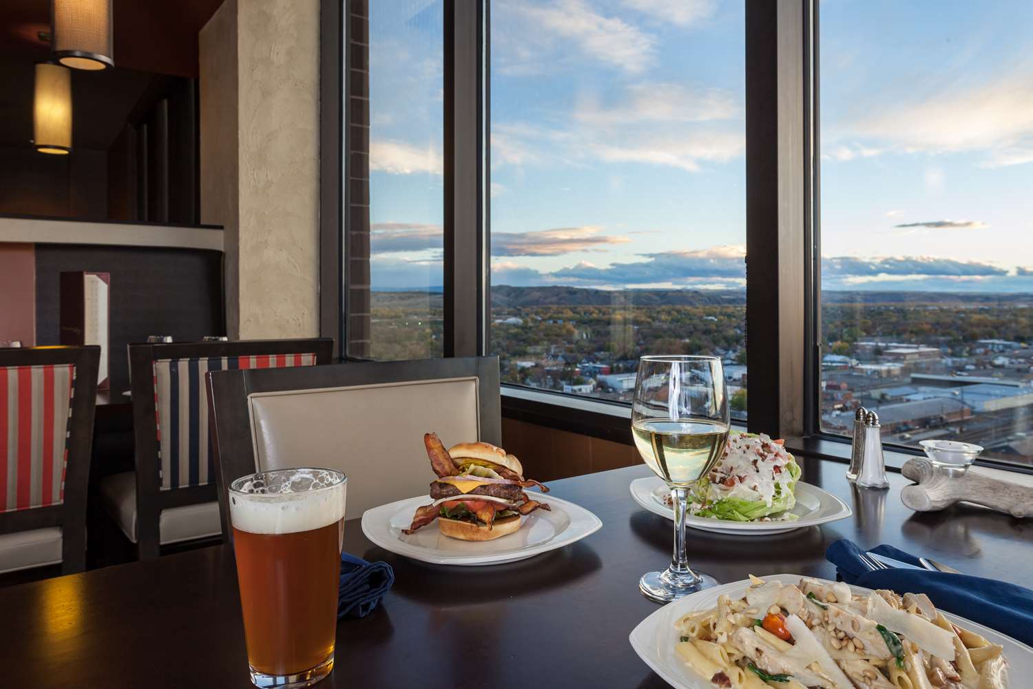 Фото DoubleTree by Hilton Hotel Billings