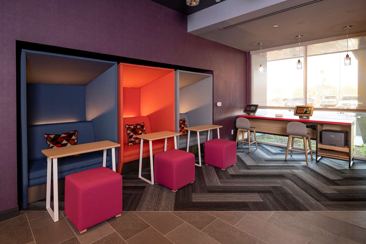 Фото Tru by Hilton Phoenix Glendale Westgate, Az