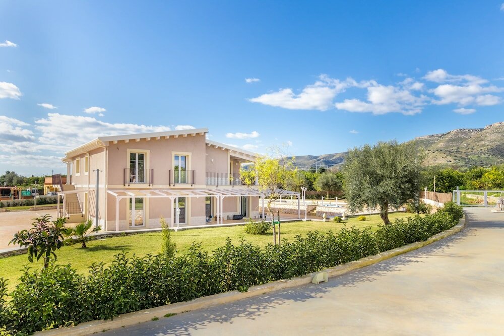 Фото Tramonto Ibleo Resort