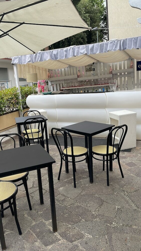 Фото Hotel Moroni