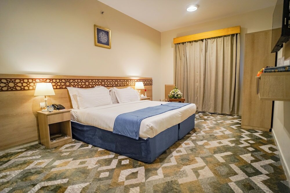 Фото Osturat Emaar