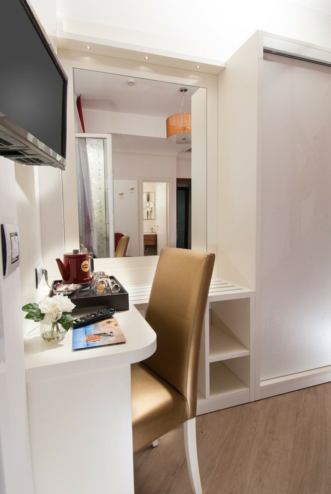 Фото Hotel Ariane