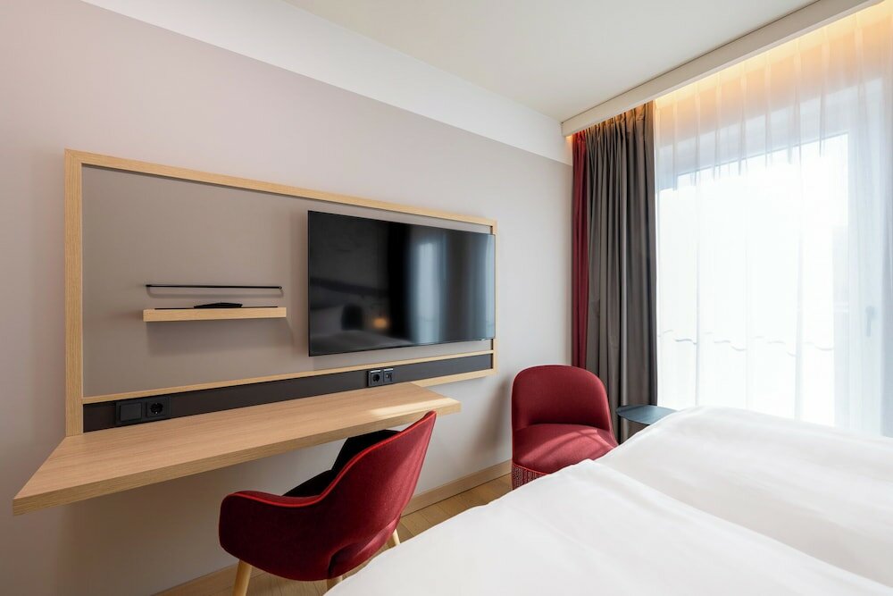 Фото Intercityhotel Heidelberg