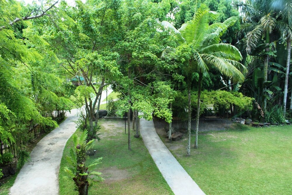 Фото Nature's Village Resort