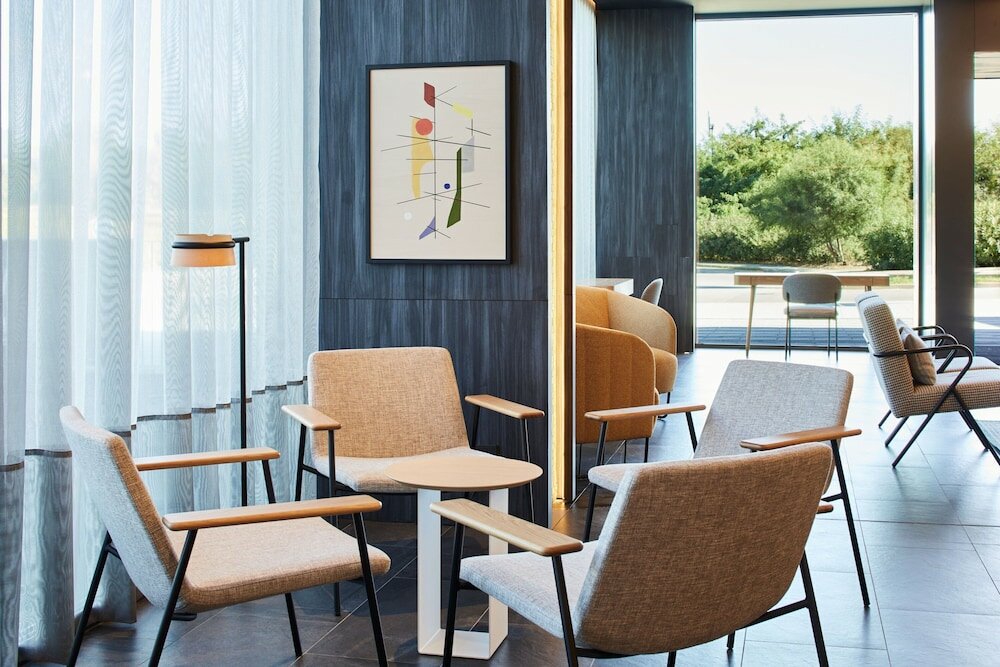 Фото Four Points by Sheraton Barcelona Airport