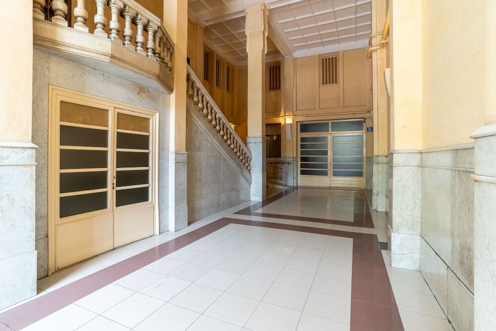 Фото Casa Gracia Barcelona Hostel