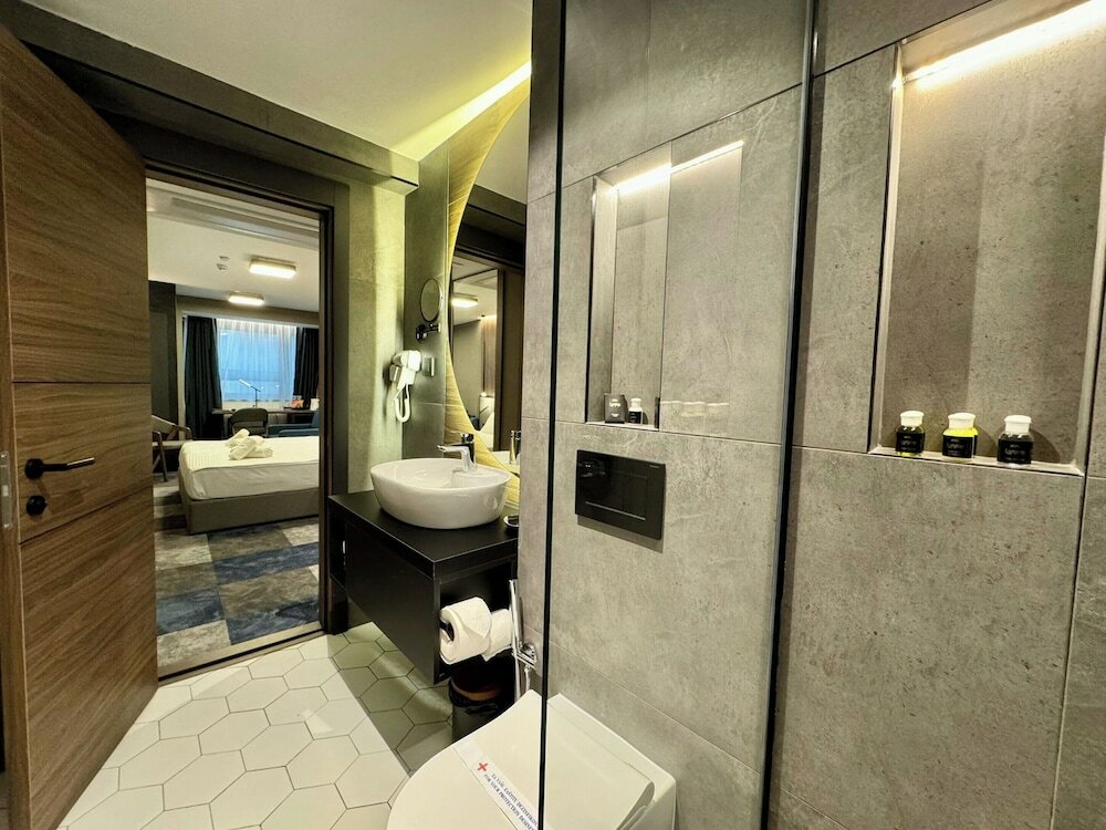 Фото Отель Lumiere Hotel