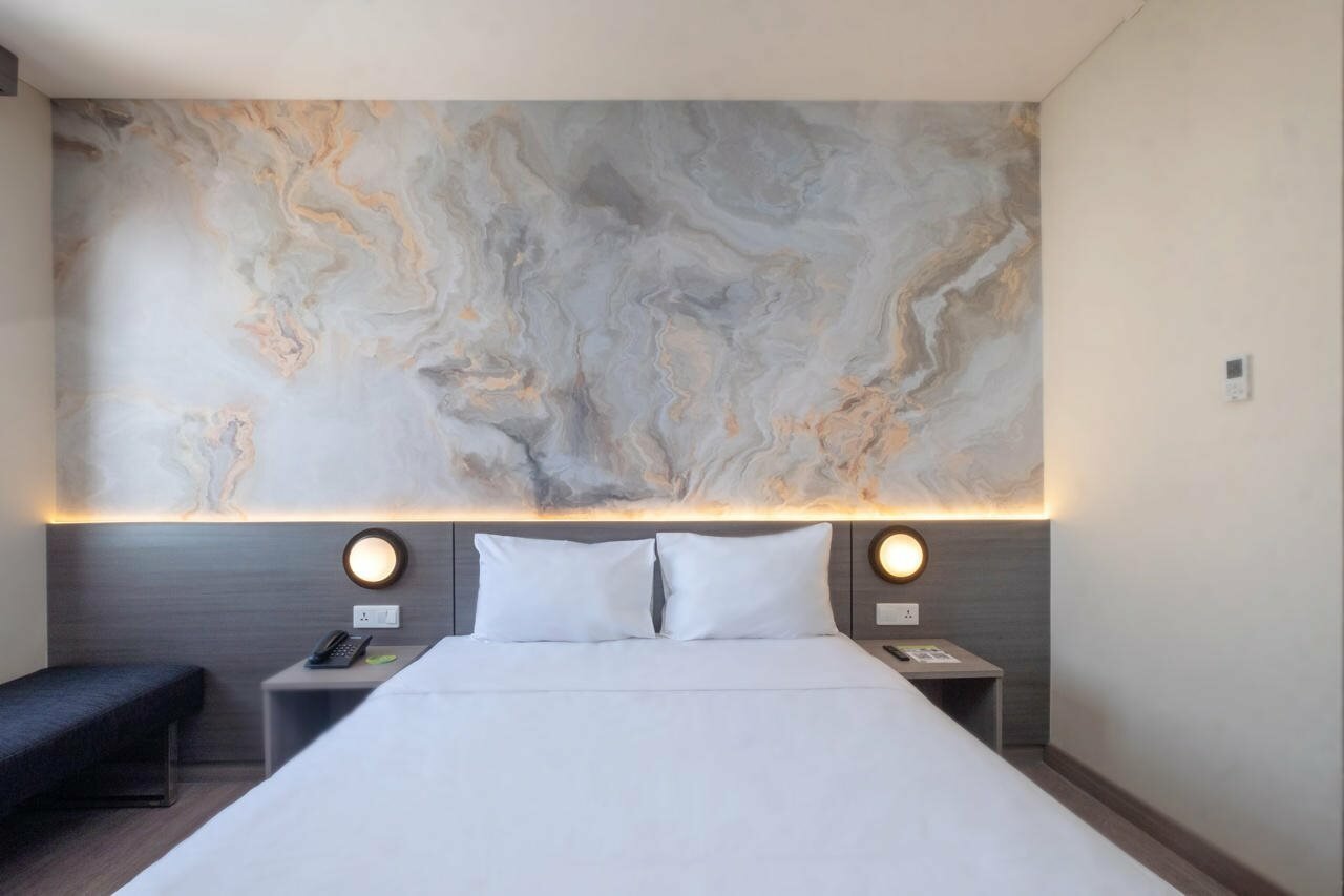 Фото Zest Jemursari by Swiss-Belhotel International