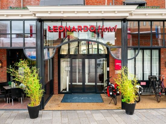 Фото Oranje Hotel Leeuwarden