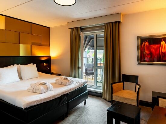 Фото Oranje Hotel Leeuwarden