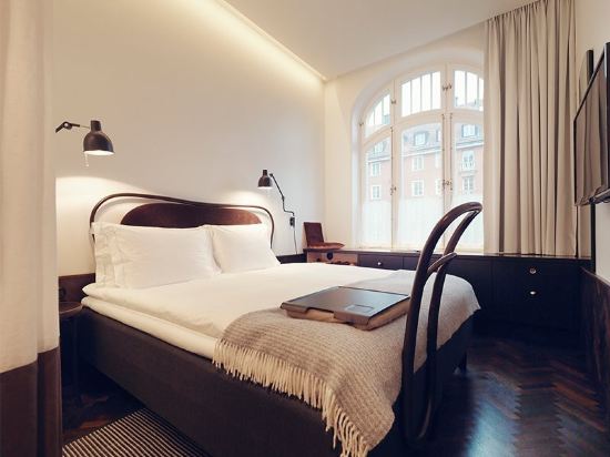 Фото Miss Clara by Nobis