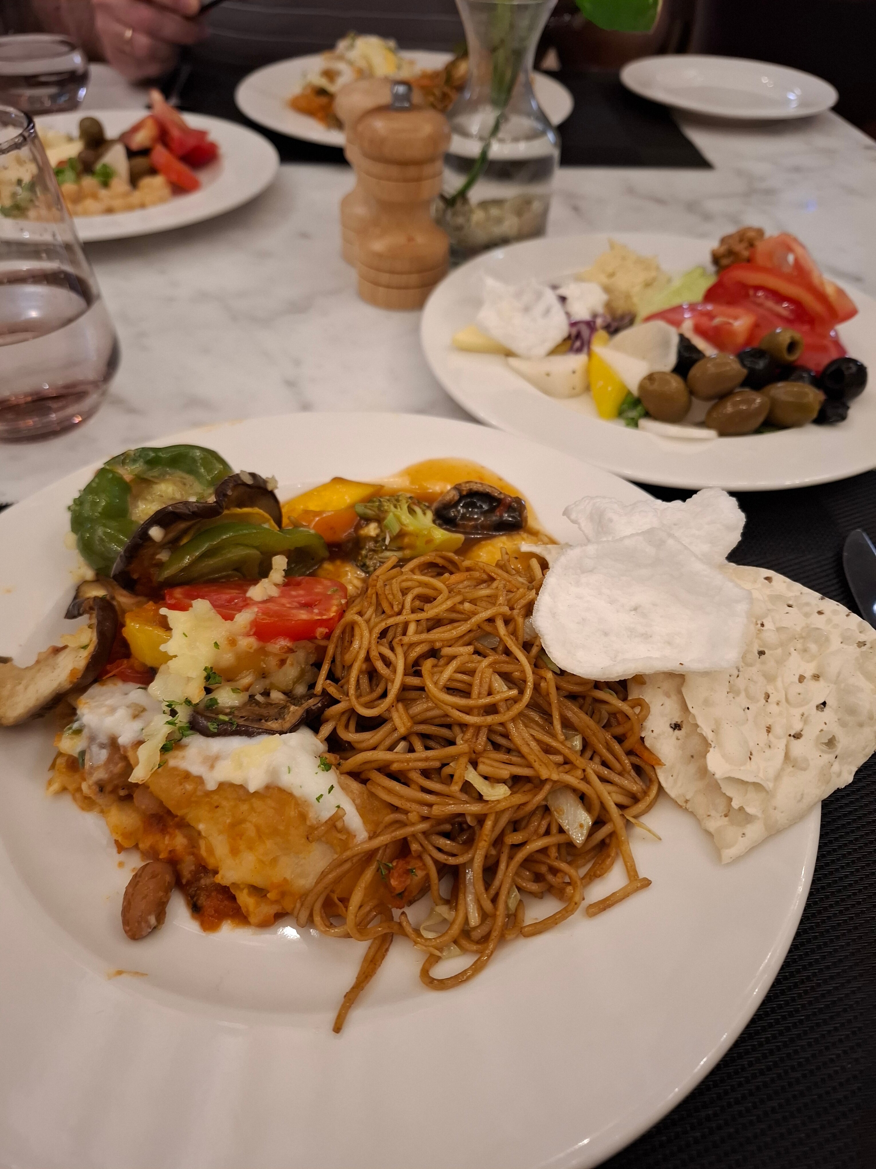 Фото Courtyard by Marriott Agra