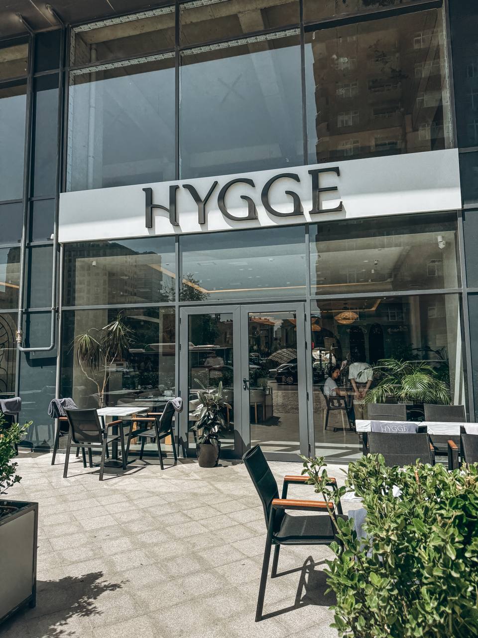 Жас ана кішкентай ұлымен жыныстық қатынасқа түскісі келеді.