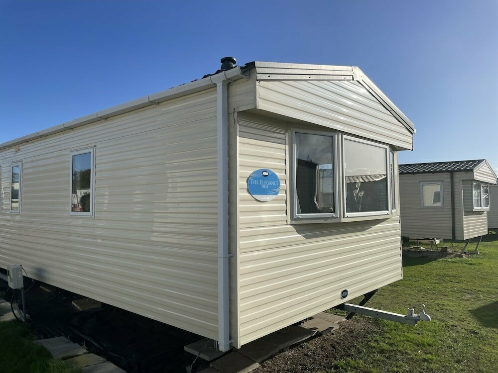 Hotel Captivating 2-bed Caravan in Clacton-on-sea, Clacton‑on‑Sea, photo