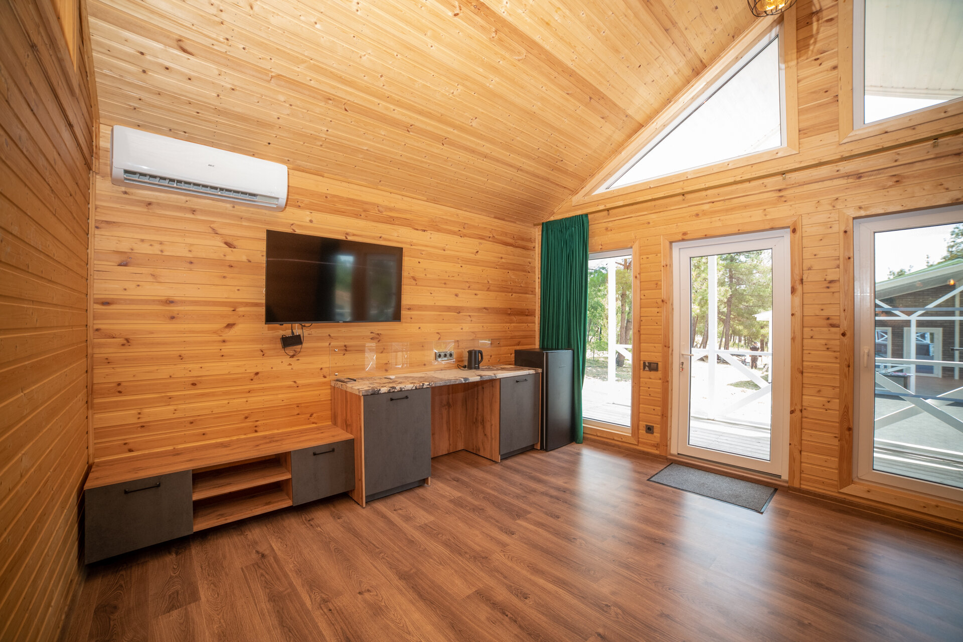 Фото Елки и Иголки