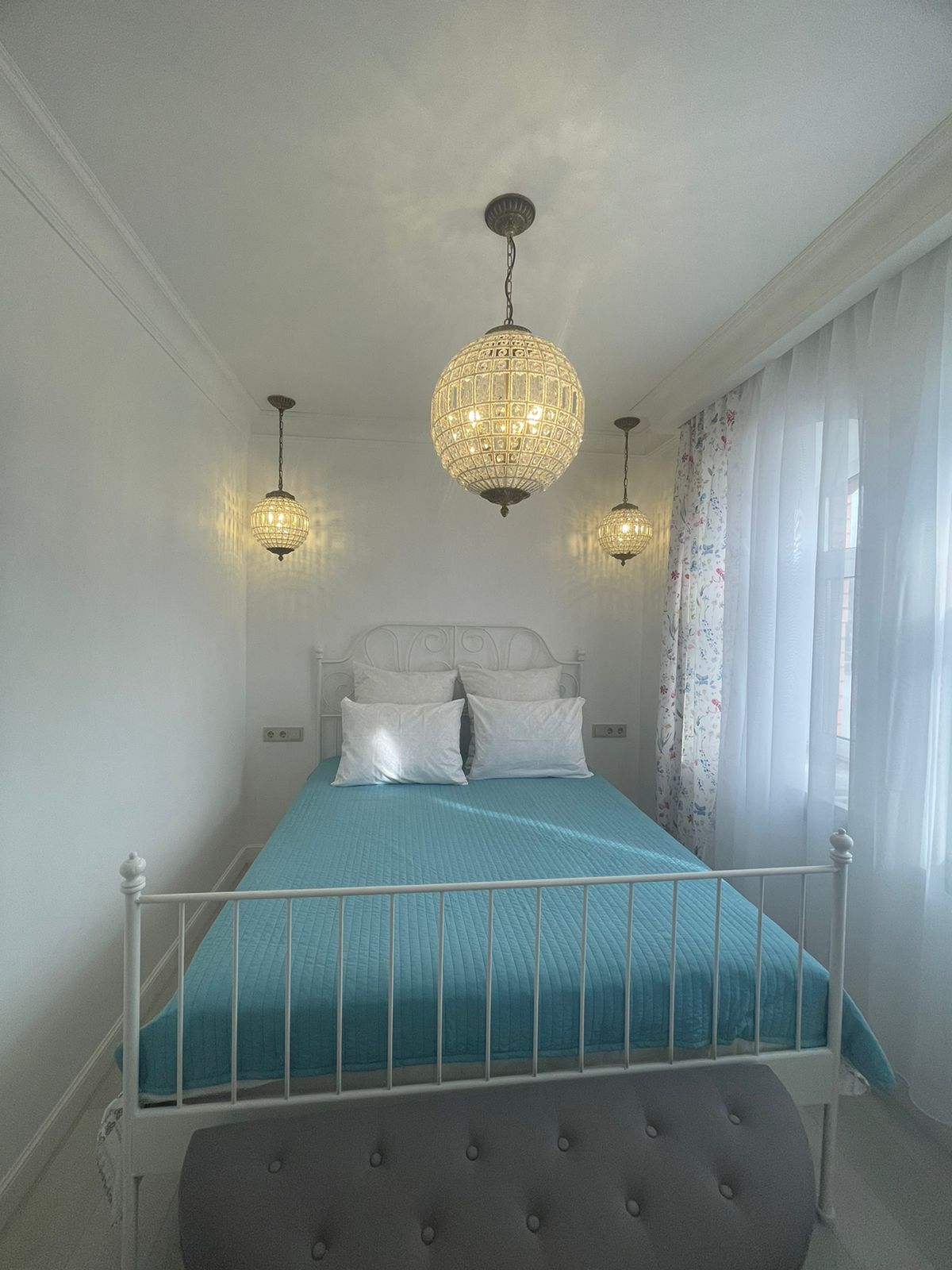 Фото Апартаменты с видом на площадь