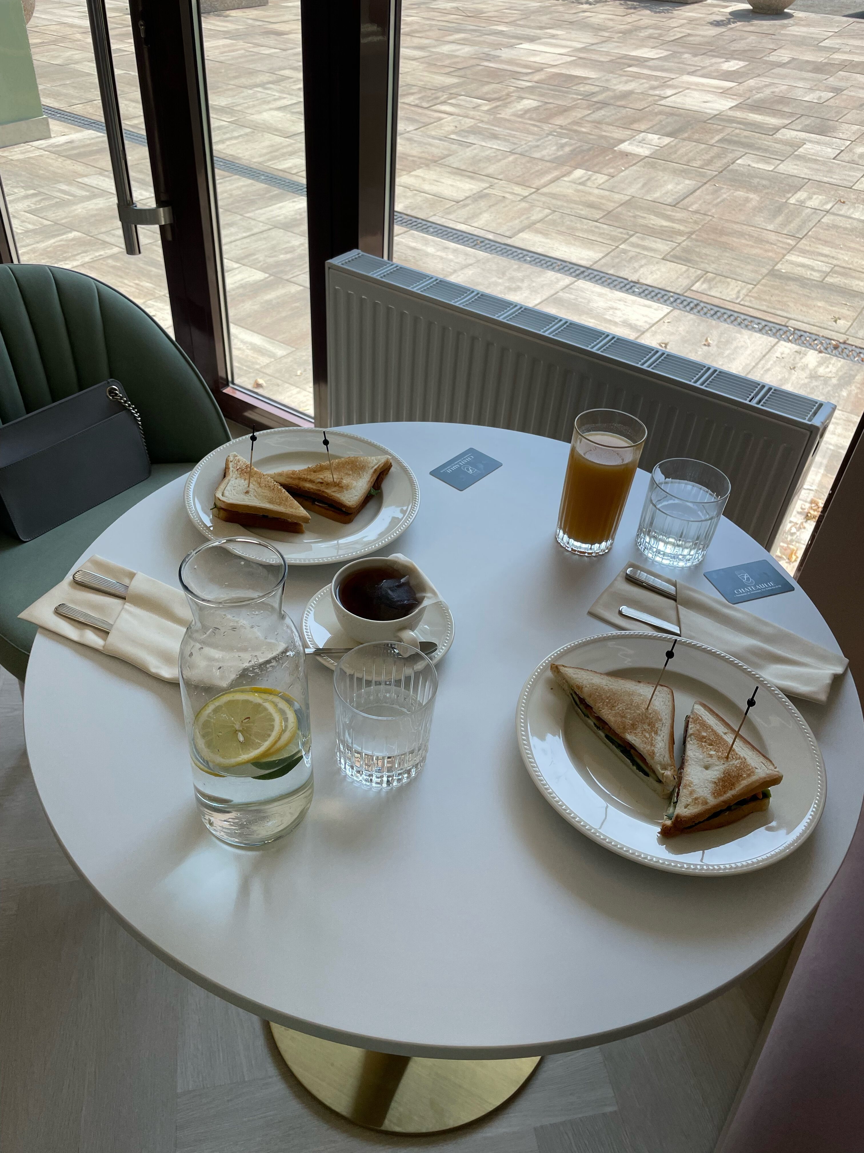 Фото Шатолье