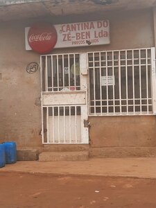 Zé-Ben Lda (Luanda Province, Municipality of Luanda, Lixeira), cafe