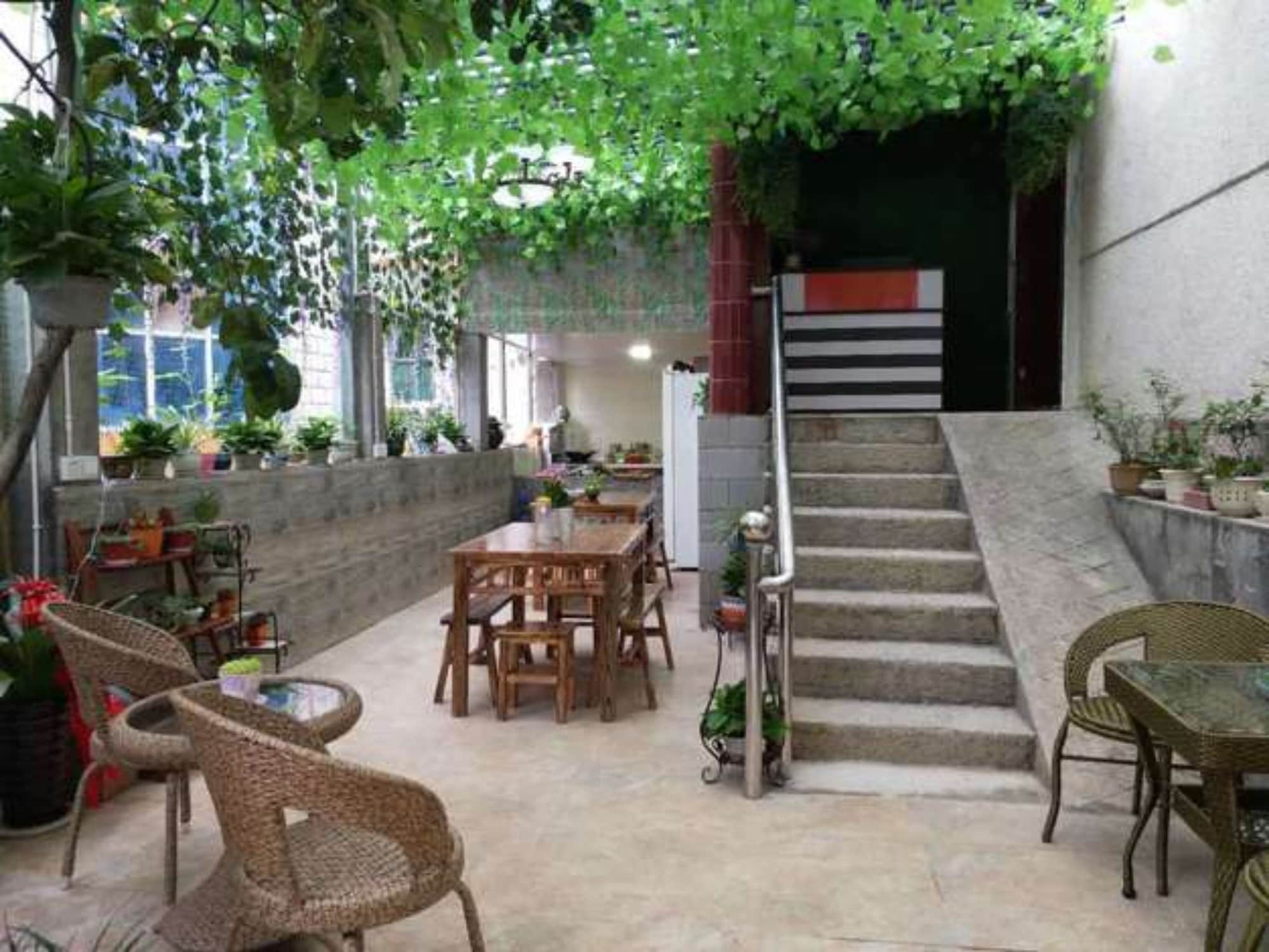 Фото WenFangXiaoYuan Inn