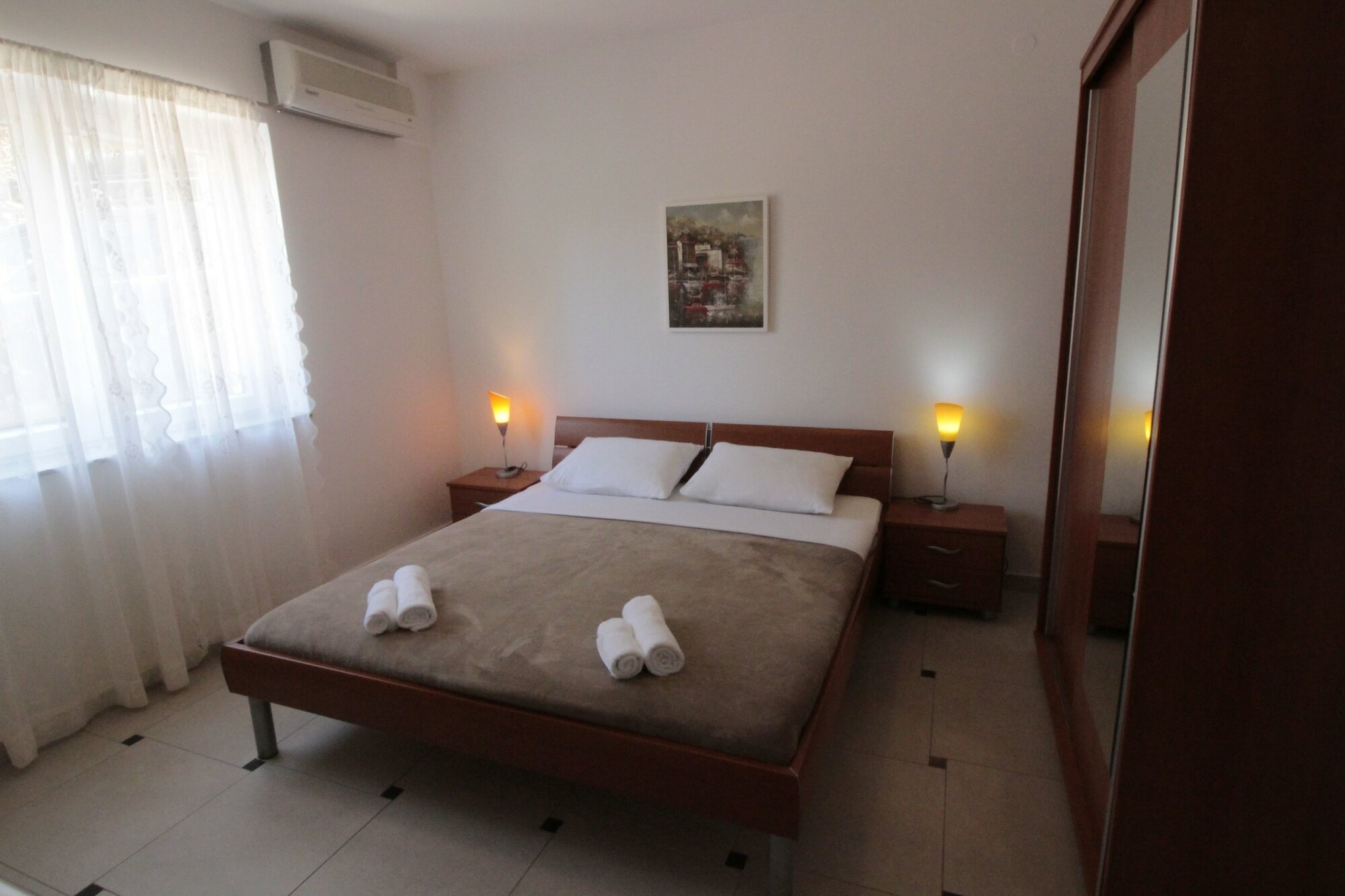 Фото Studios & Rooms Fiesta