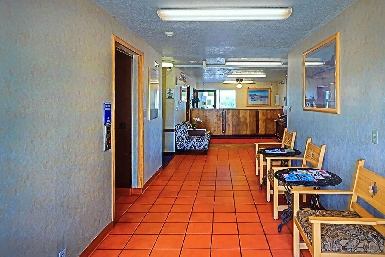 Фото Days Inn by Wyndham Albuquerque I 25