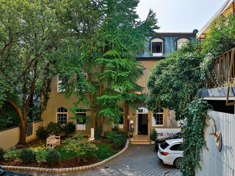 Фото отеля 2