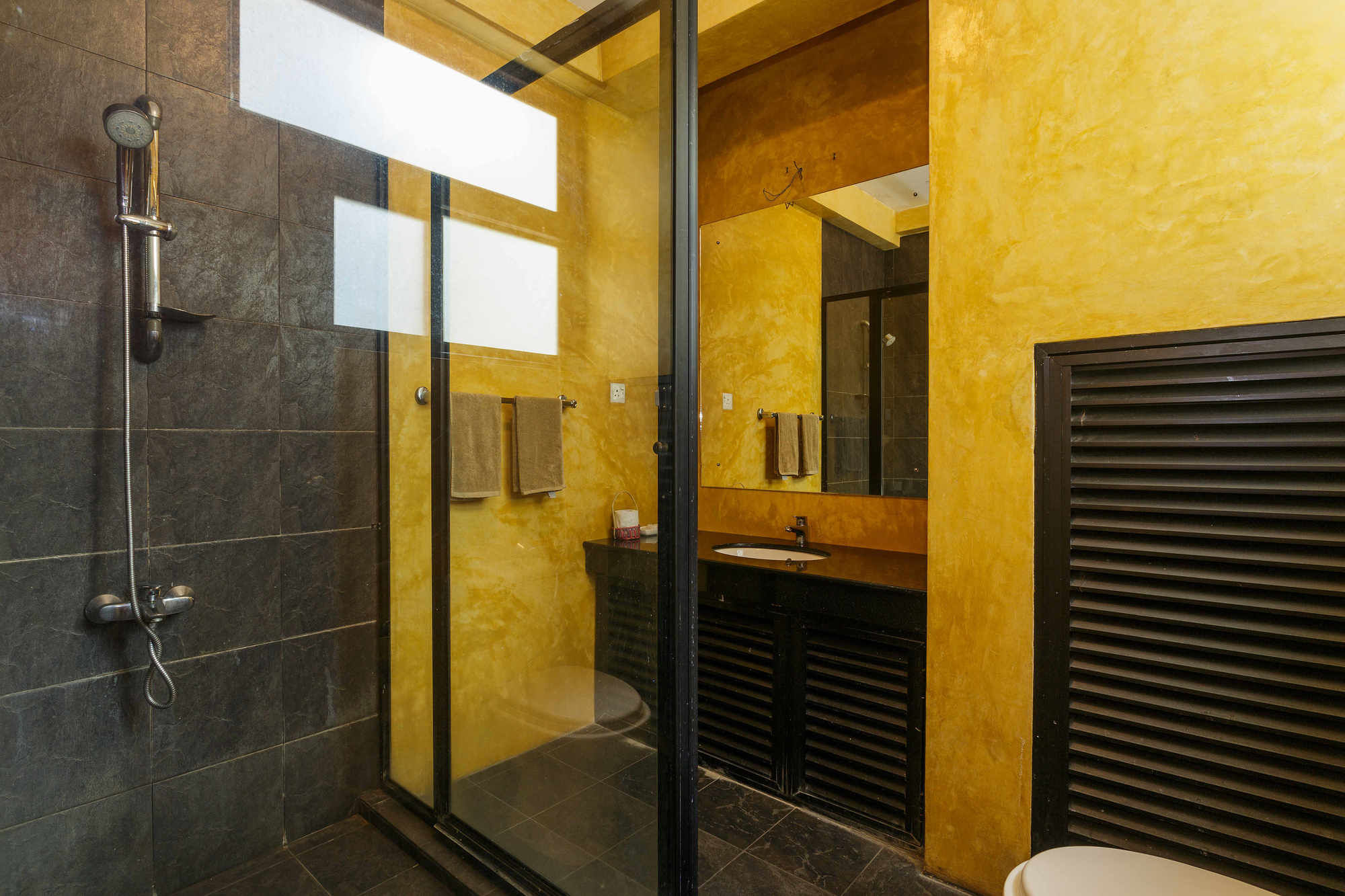 Фото Colpetty House