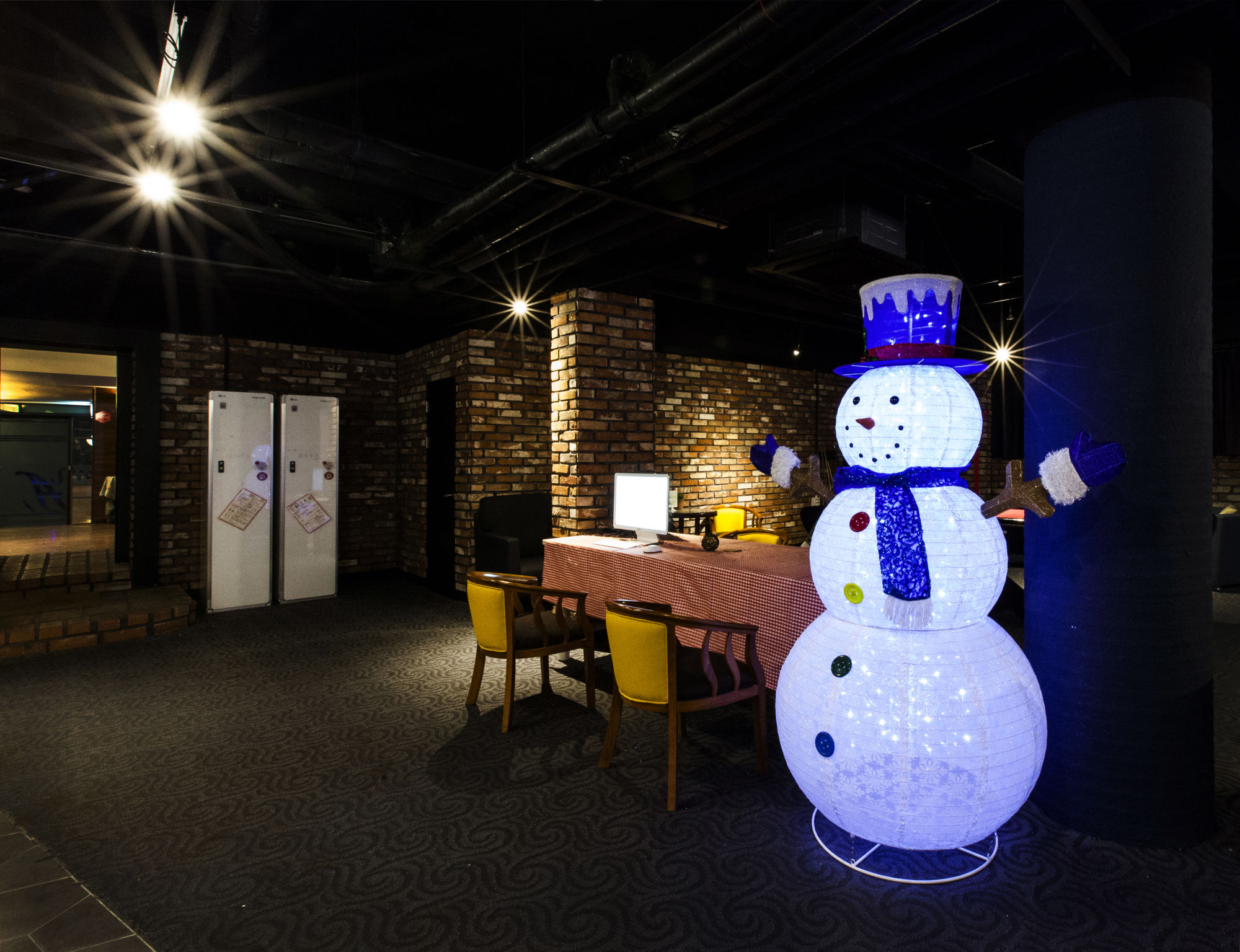 Фото A Hotel Iksan