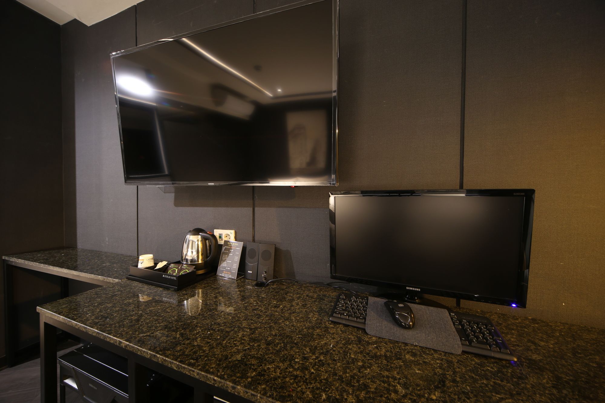 Фото Dublin Hotel