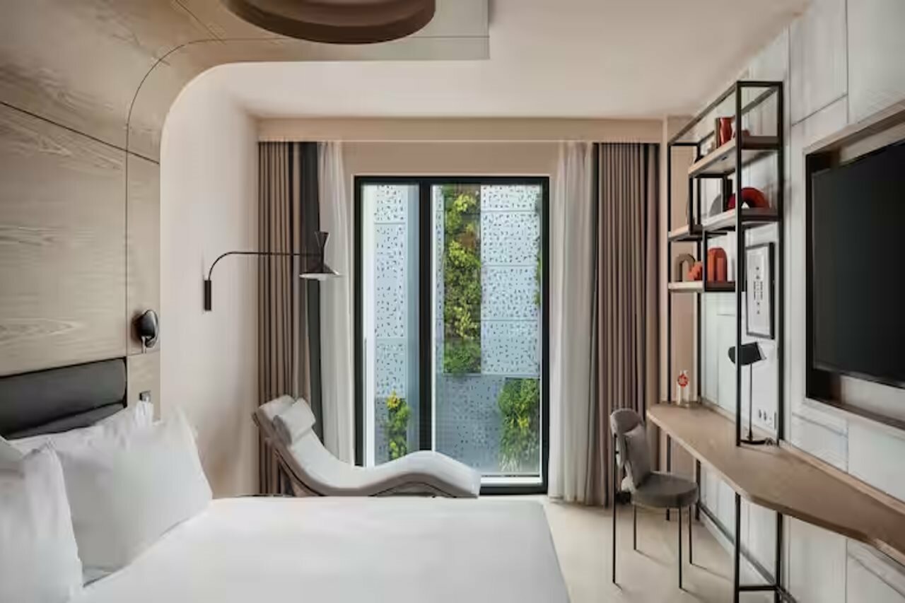 Фото Canopy by Hilton Paris Trocadero