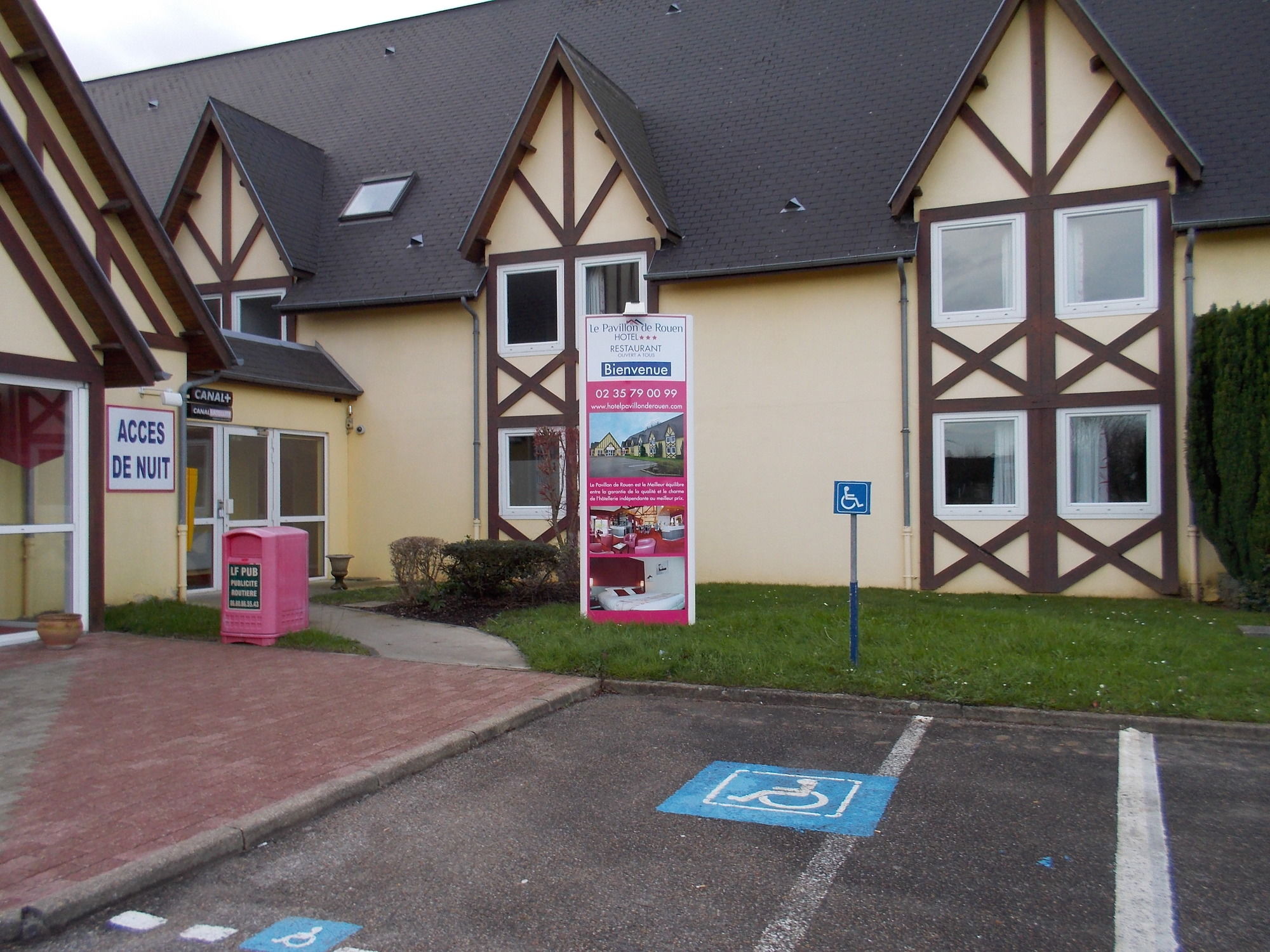 Фото Hôtel le Pavillon de Rouen