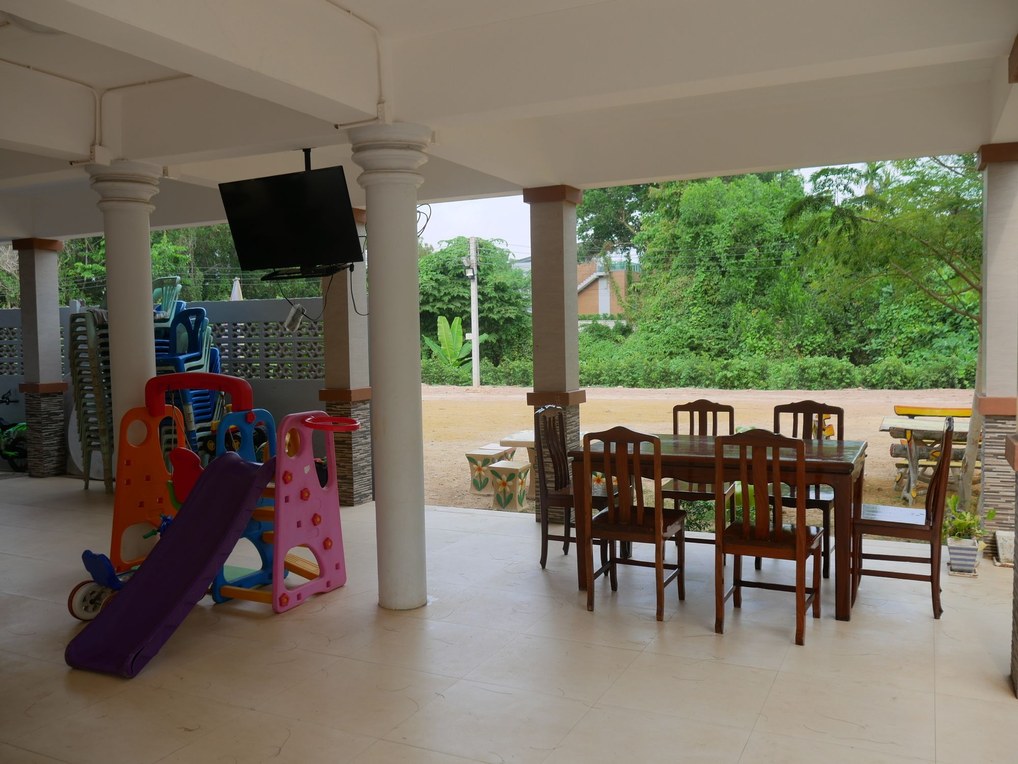 Фото L. O. M. Resort