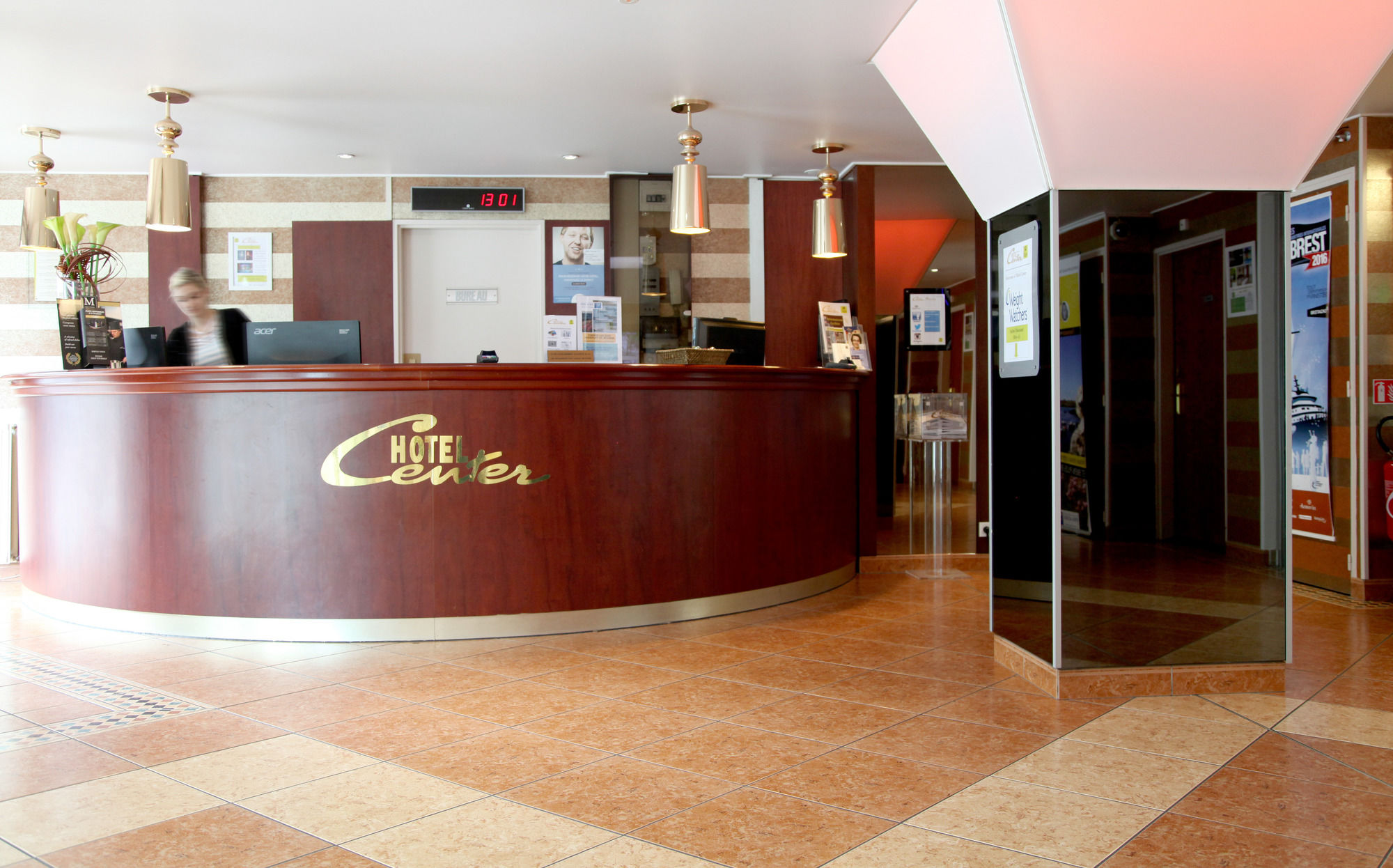 Фото Hôtel Center