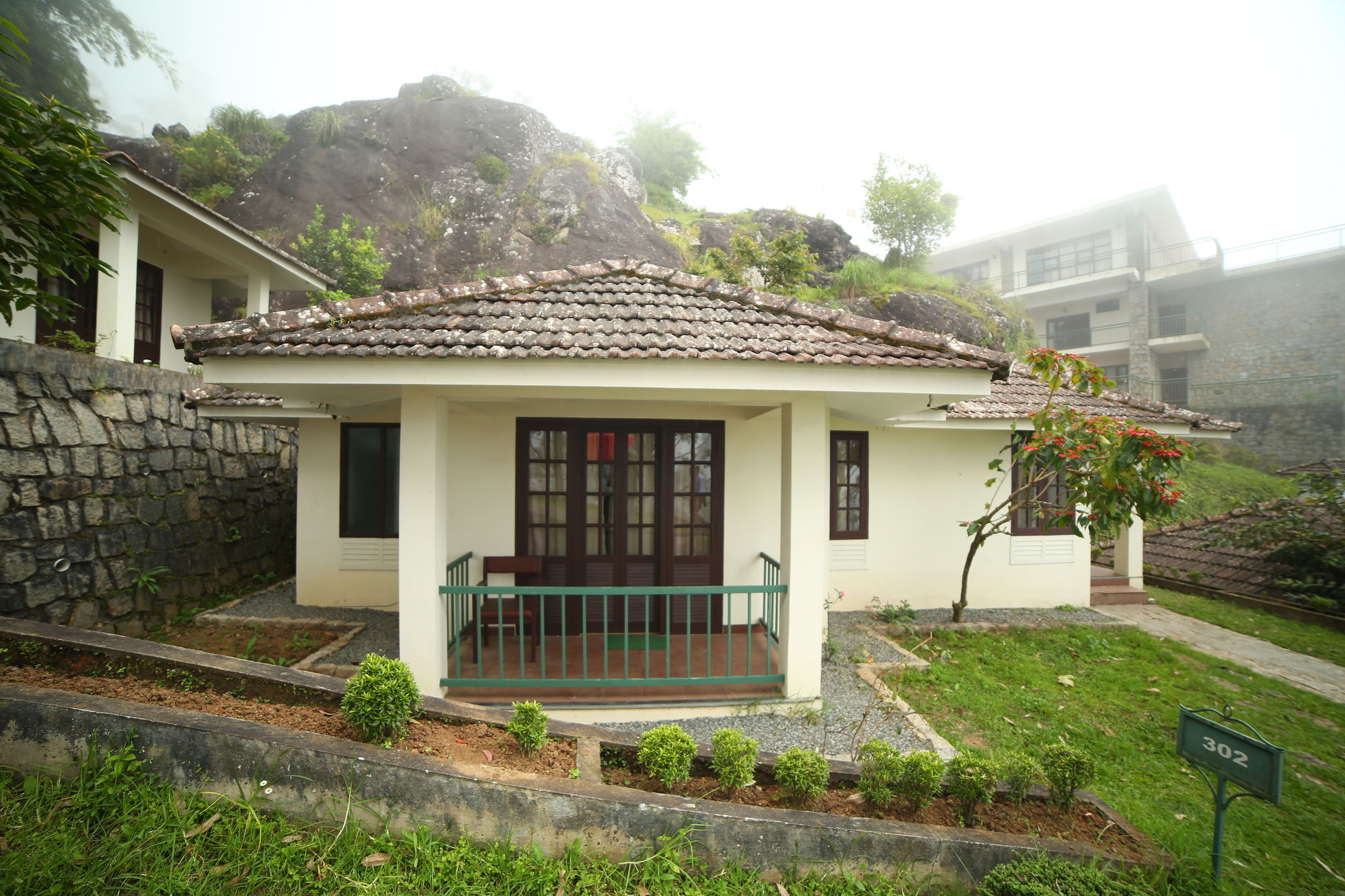 Фото Ayur County