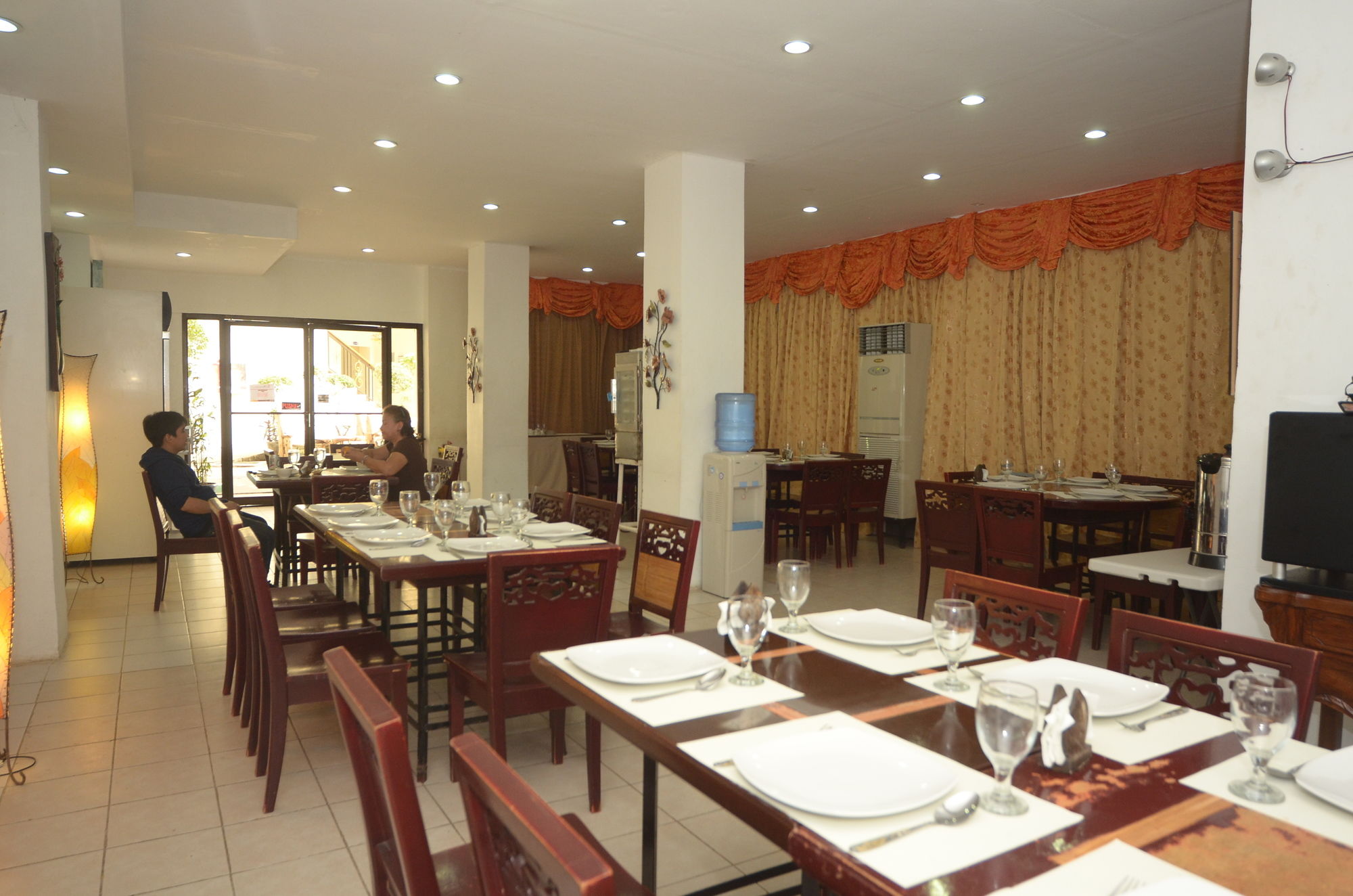 Фото Reyna's The Haven and Gardens